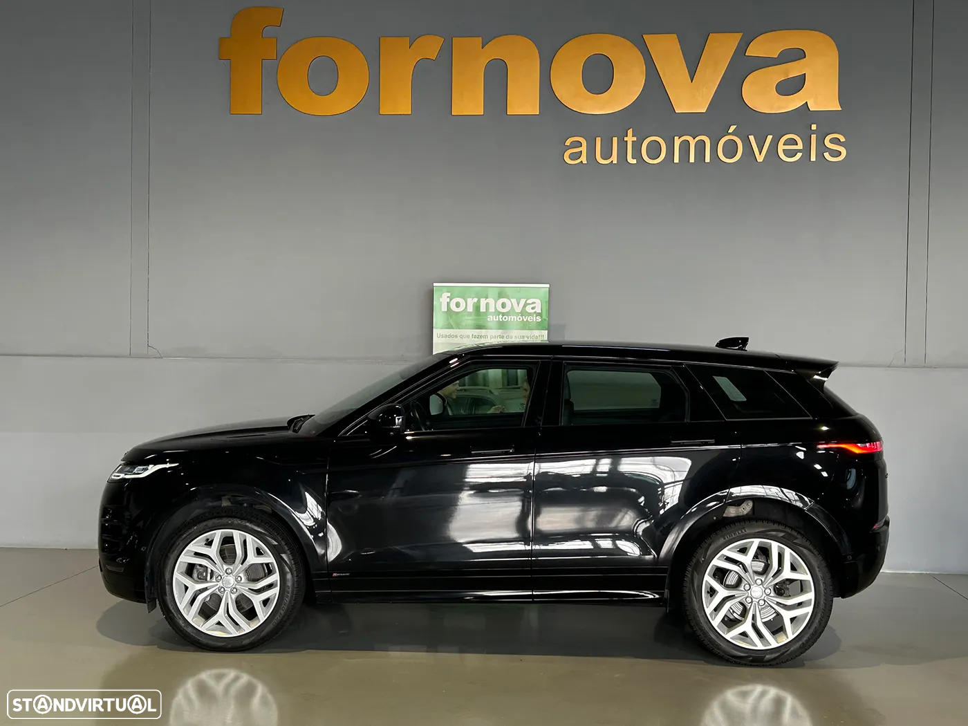 Land Rover Range Rover Evoque 1.5 P160 R-Dynamic SE Auto - 9