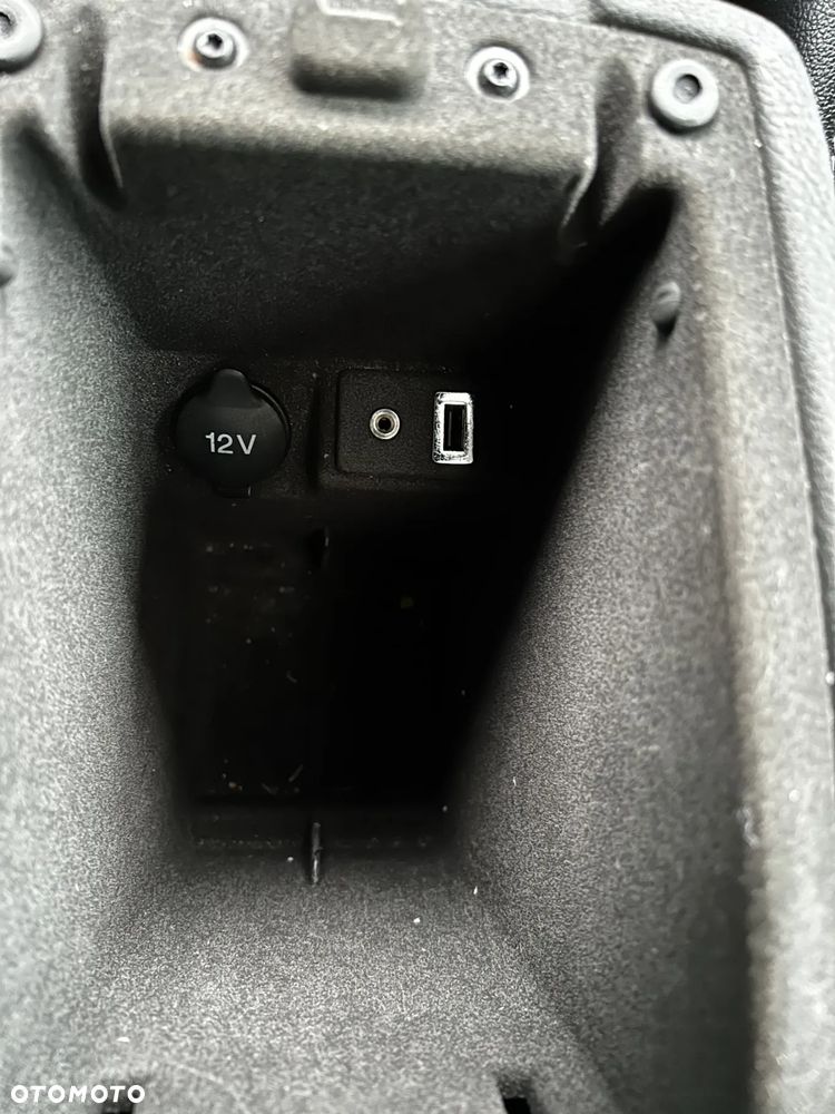 Ford Galaxy 2.0 TDCi Platinium X - 23