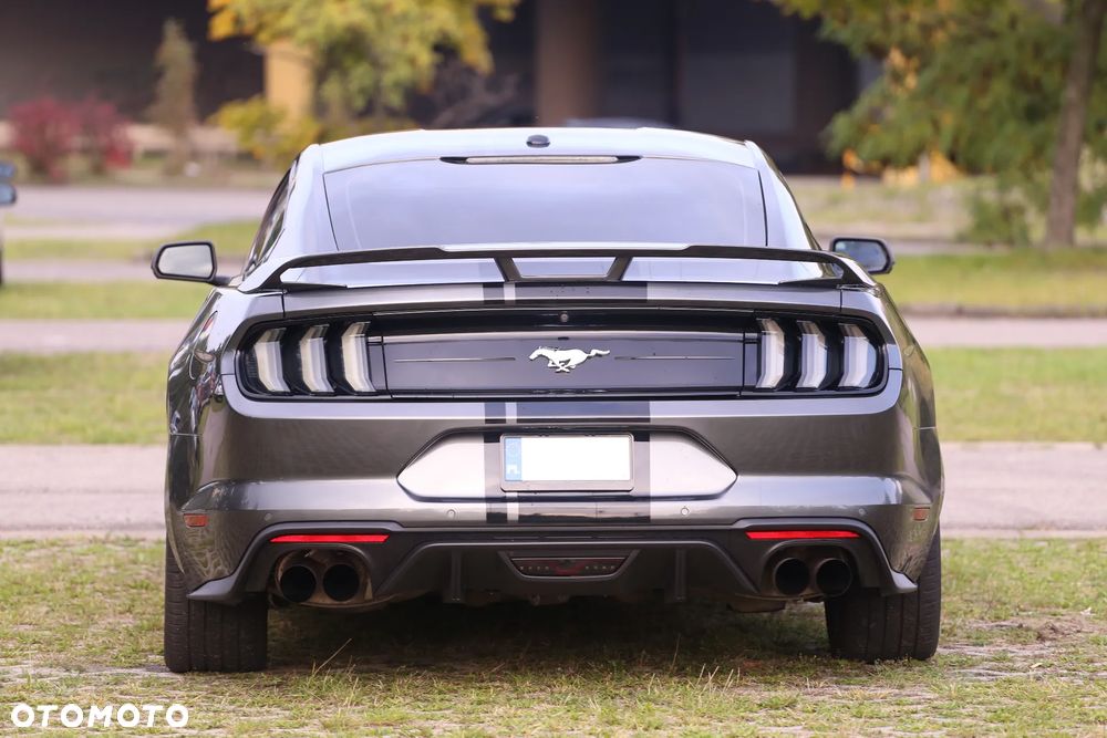 Ford Mustang 2.3 Eco Boost - 37