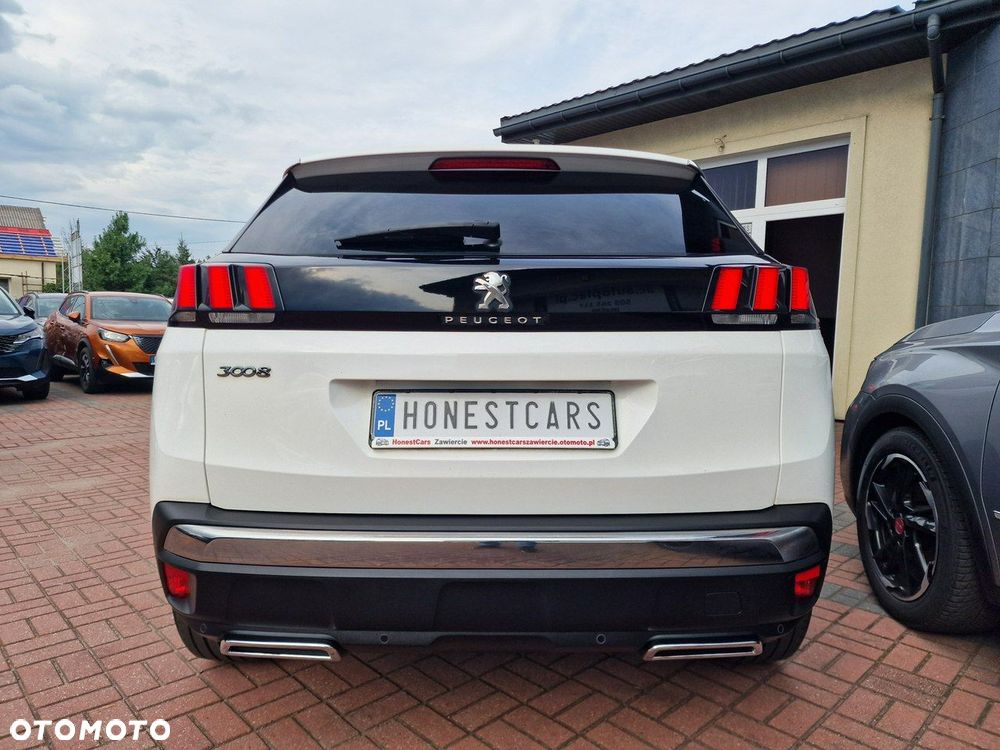 Peugeot 3008 1.2 PureTech Allure S&S - 7