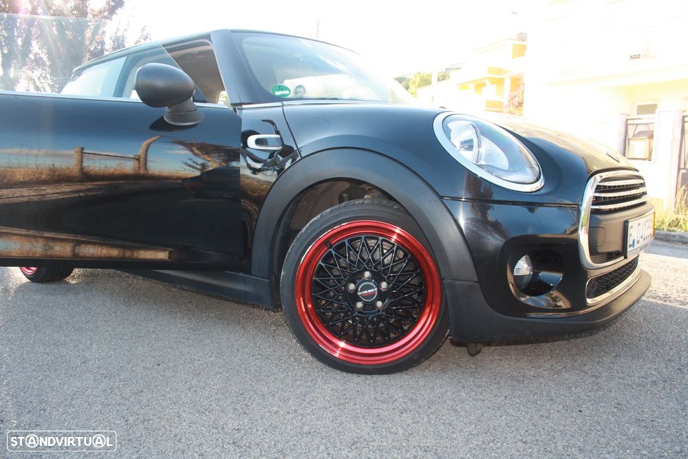 MINI 3 Portas One D - 7