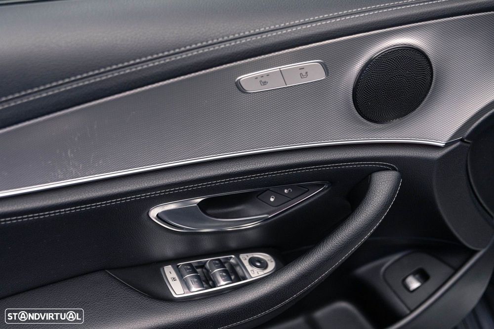 Mercedes-Benz E 220 d AMG Line - 44