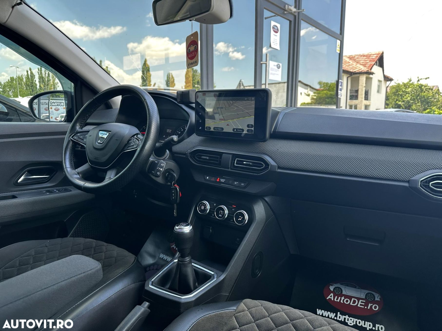 Dacia Logan - 6