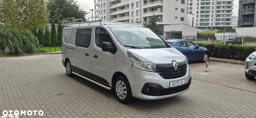Renault traffic - 1