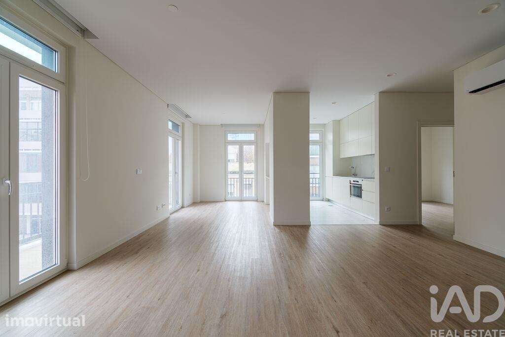 Apartamento T2 em Campolide - Grande imagem: 2/20