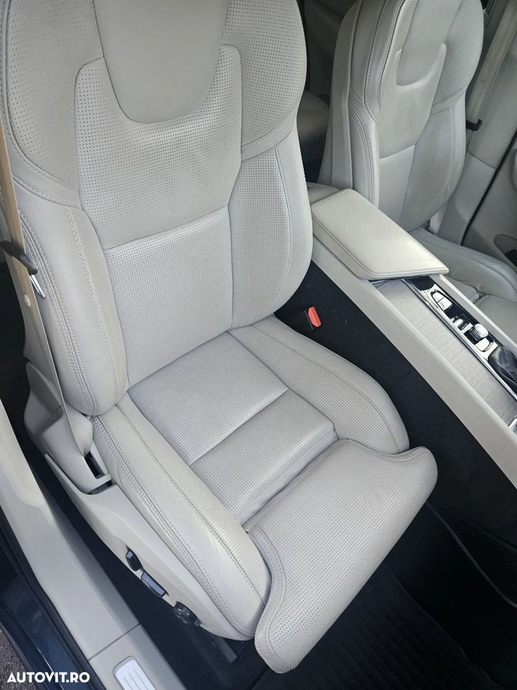 Volvo XC 60 T5 AWD Inscription - 18