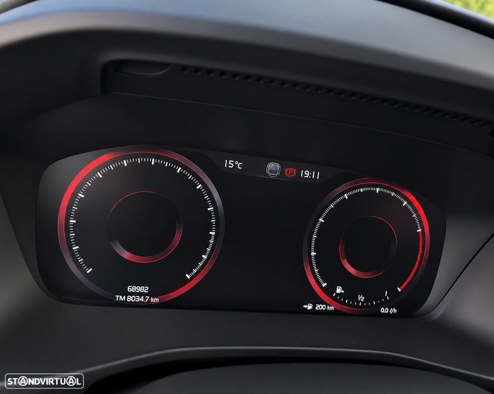 Volvo XC 40 1.5 T3 R-Design - 6