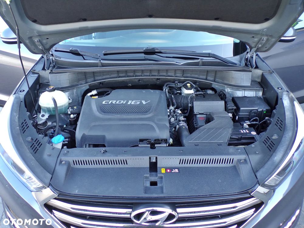 Hyundai Tucson 2.0 CRDI 2WD Style - 34