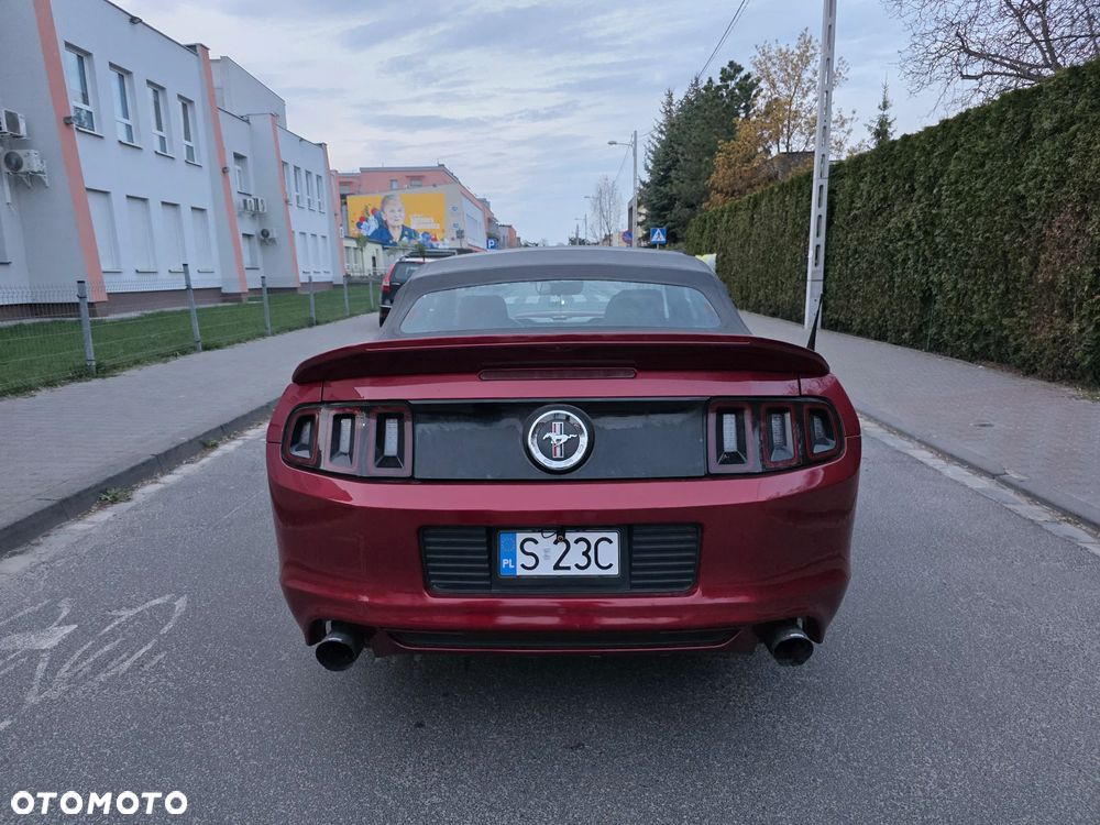 Ford Mustang 3.7 V6 Premium - 12