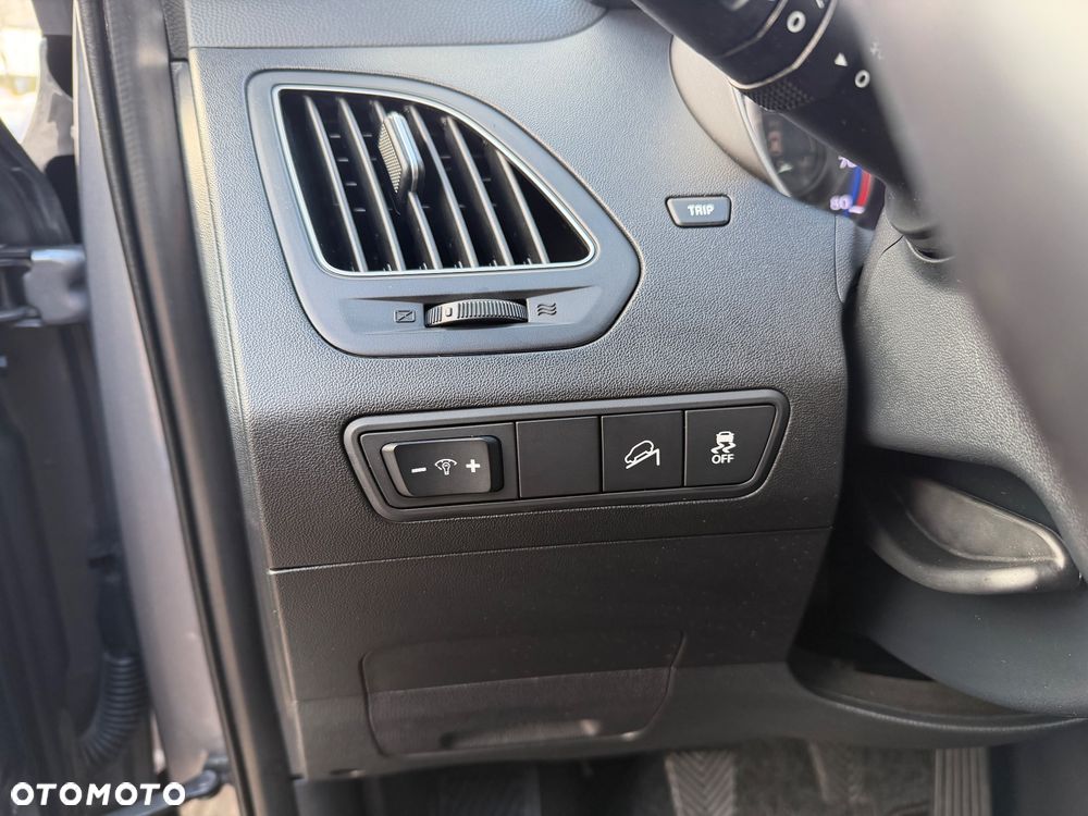 Hyundai ix35 - 21