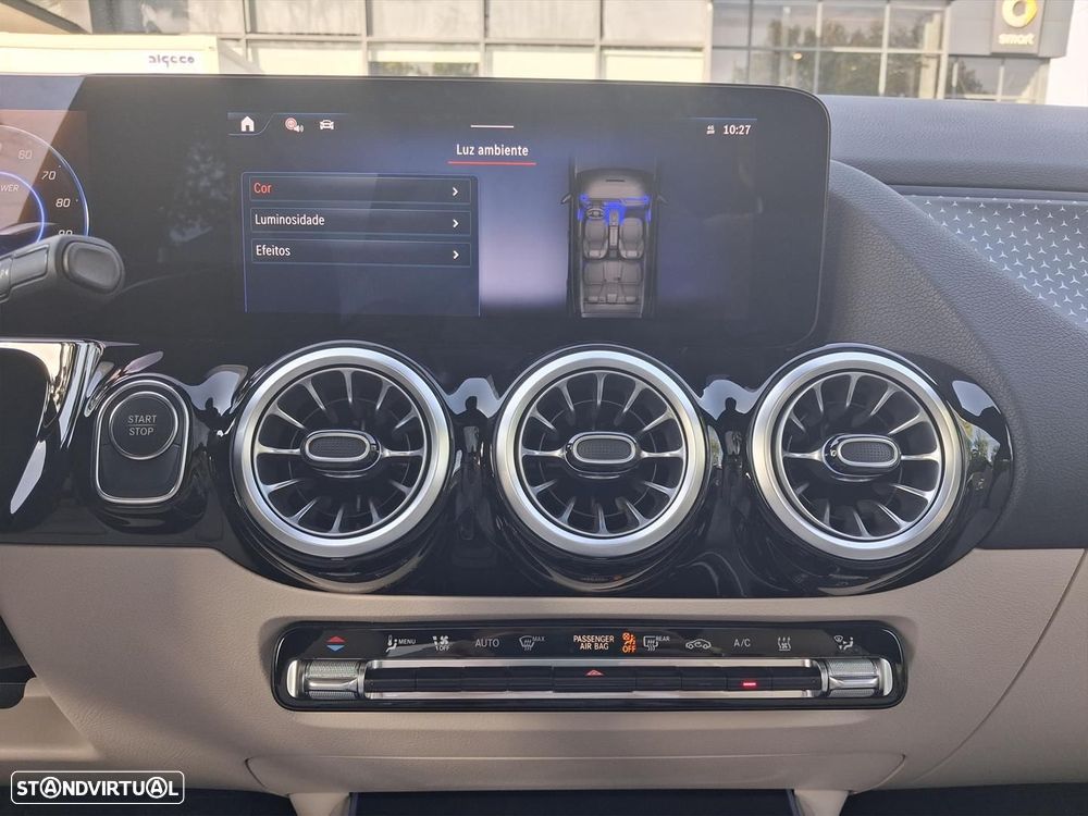 Mercedes-Benz EQA 250+ Progressive - 22