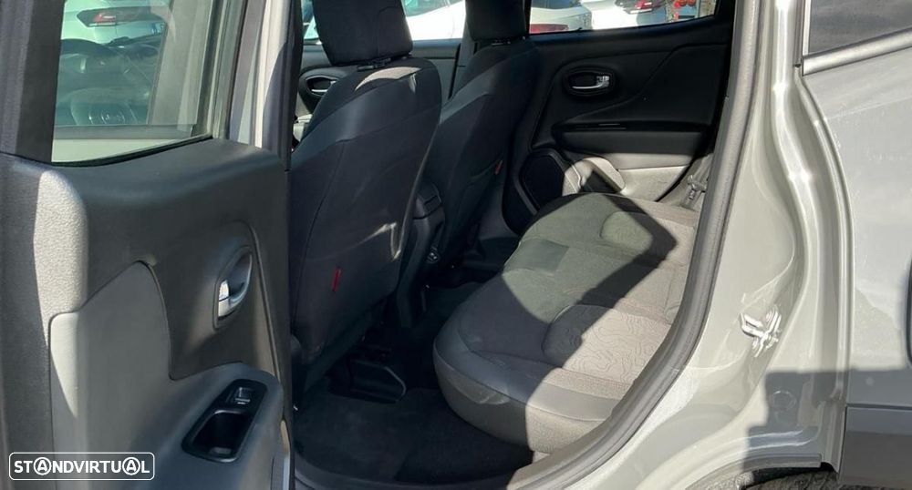 Jeep Renegade 1.3 TG Limited - 6