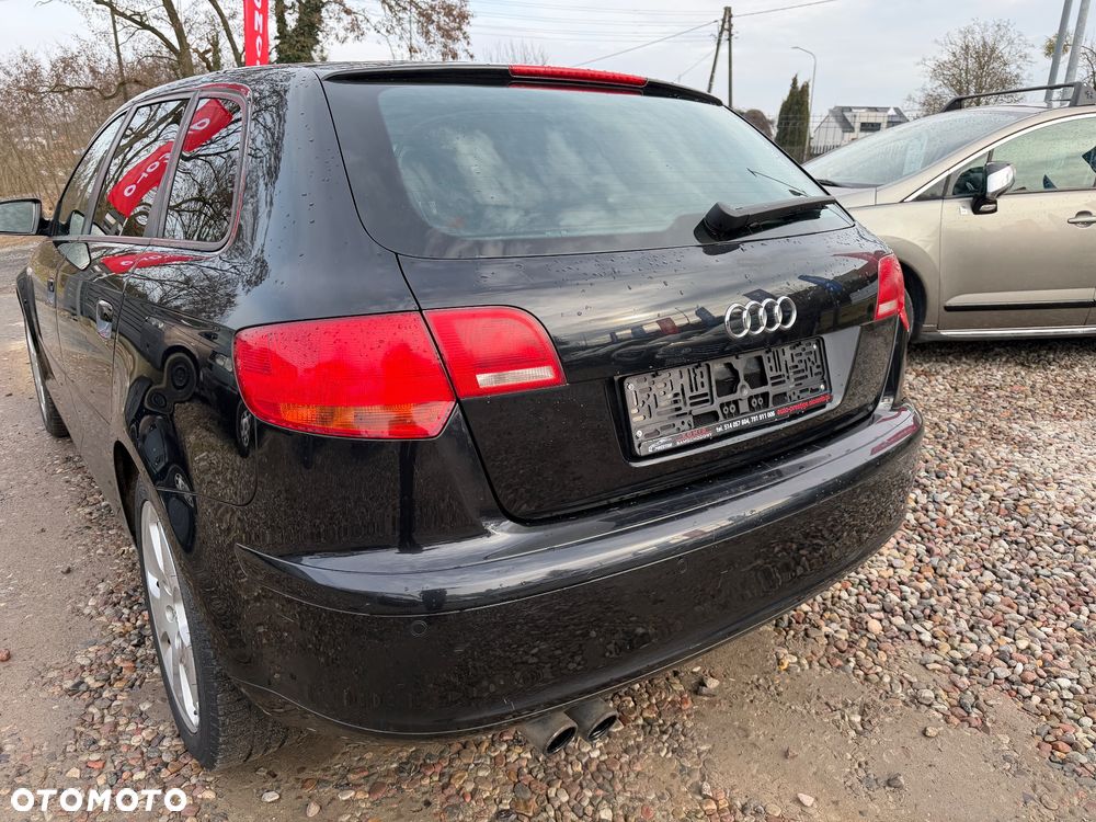 Audi A3 Sportback 2.0T FSI Quattro Ambition - 9