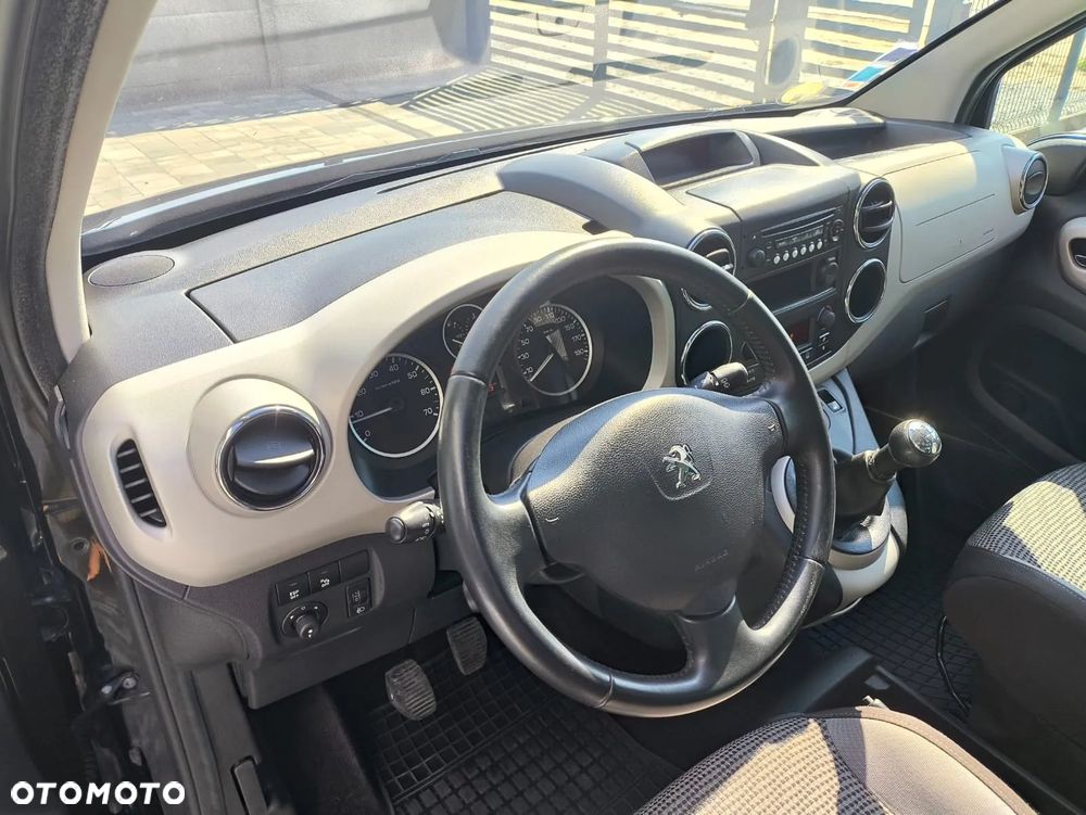 Peugeot Partner - 13