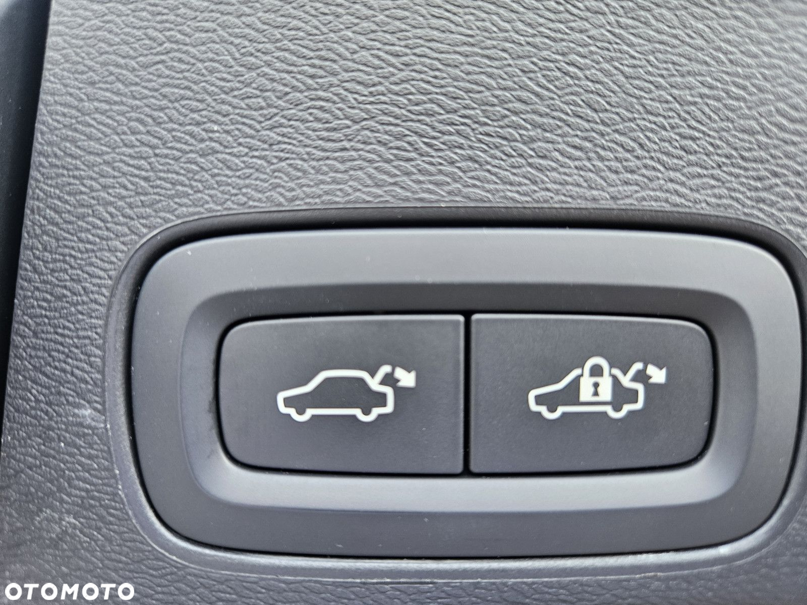 Volvo XC 60 - 31
