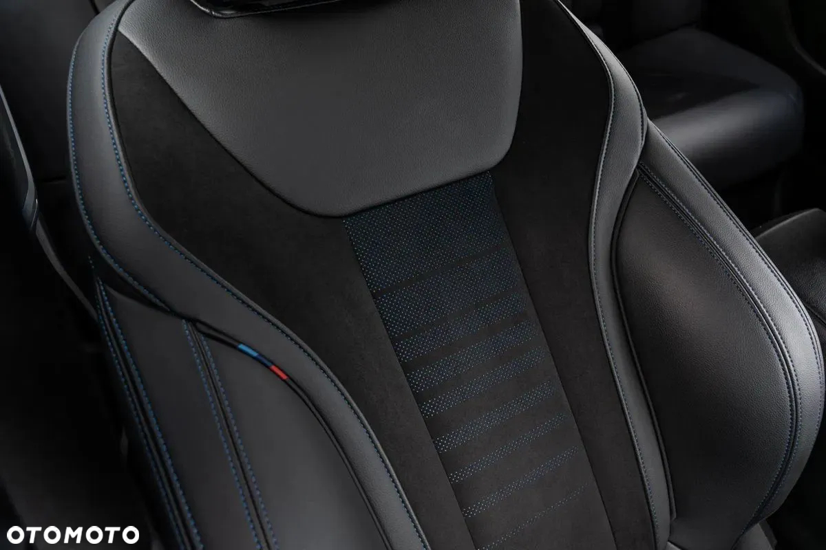 BMW Seria 3 320i M Sport sport - 40