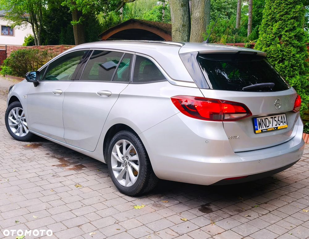 Opel Astra 1.2 T Business Elegance S&S - 5