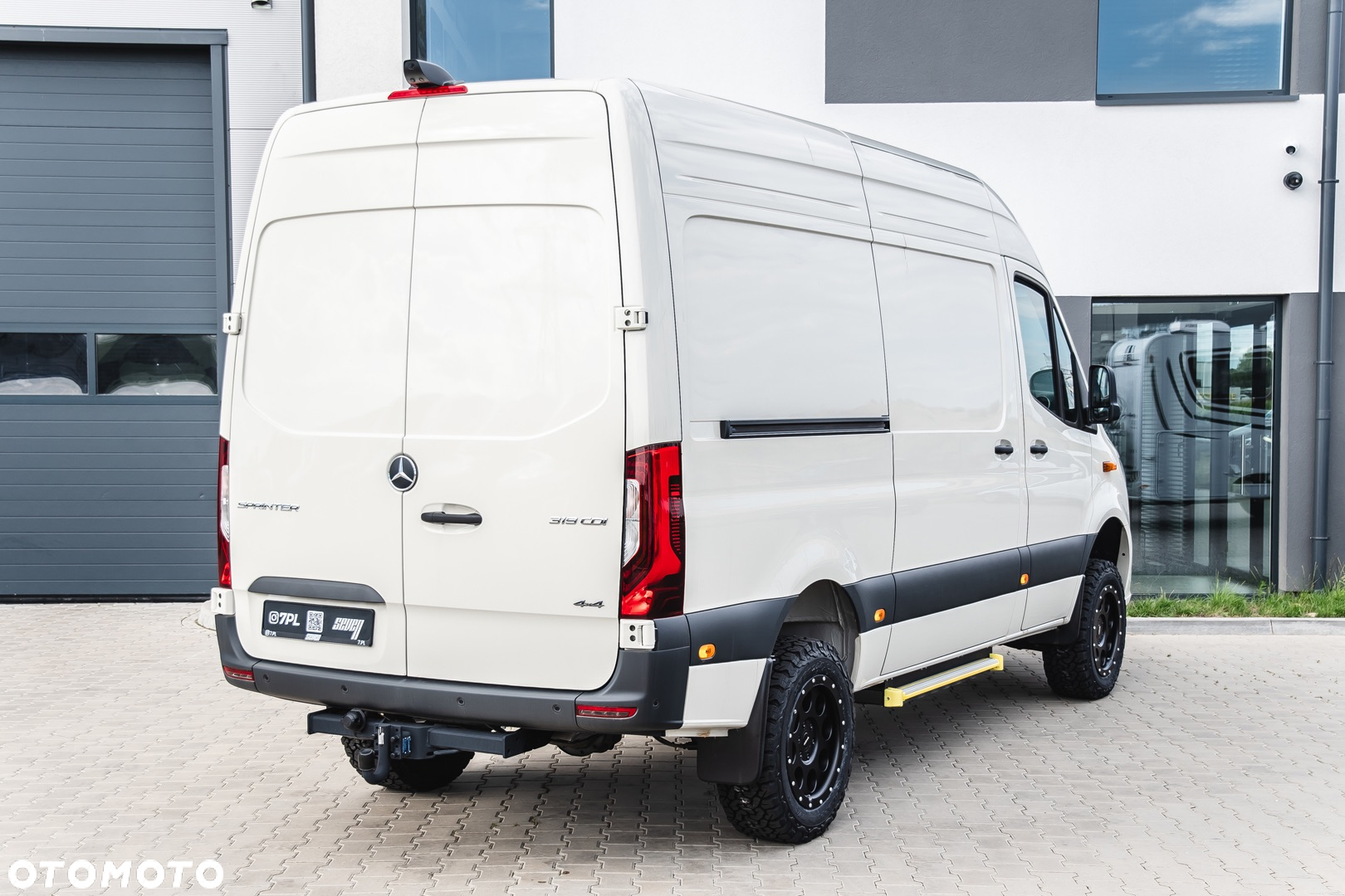 Mercedes-Benz SPRINTER 4x4 - 7