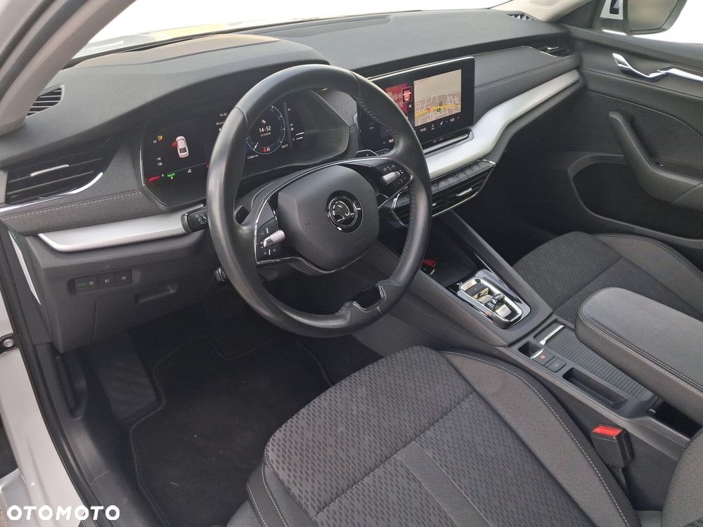 Skoda Octavia - 14