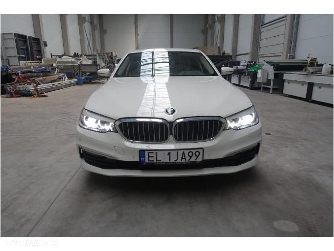 BMW Seria 5 - 12