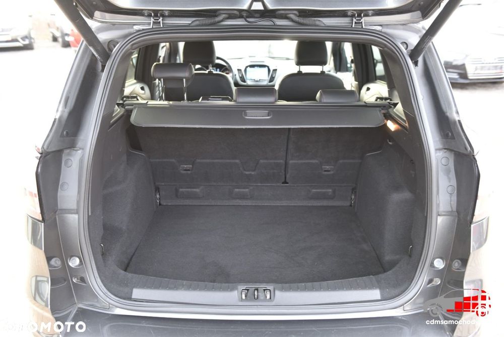 Ford Kuga - 17