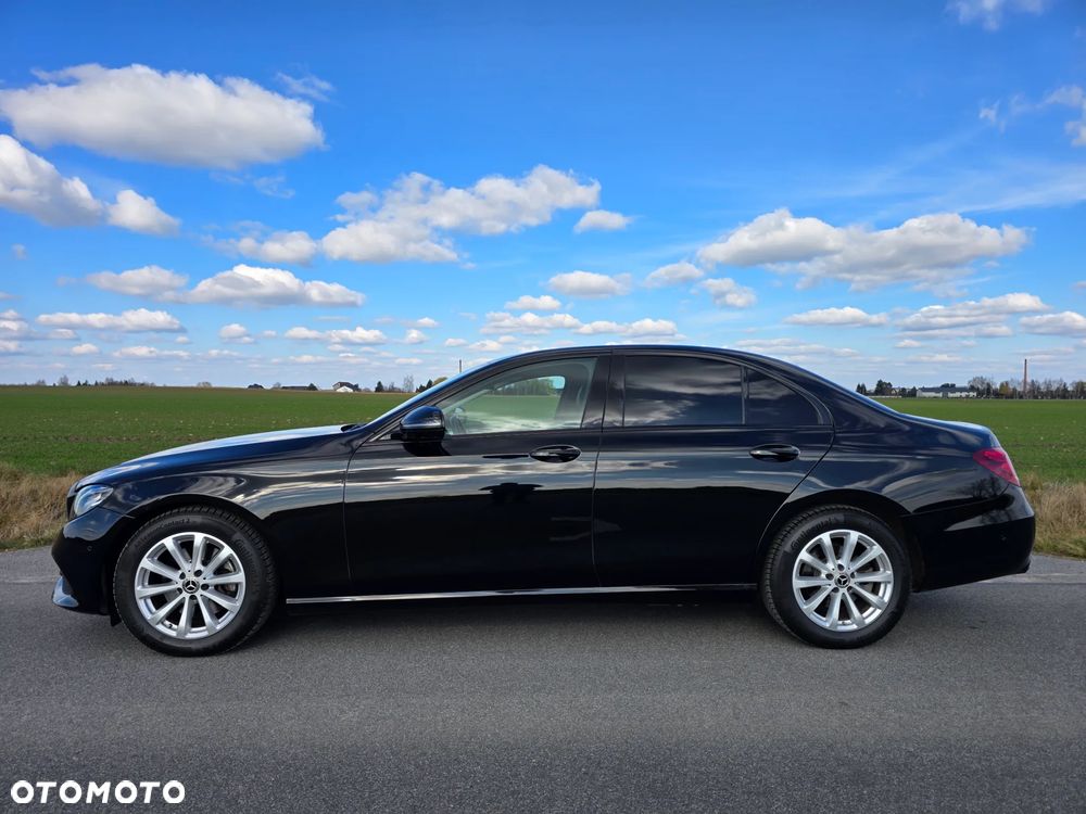 Mercedes-Benz Klasa E 220 d 9G-TRONIC AMG Line - 8