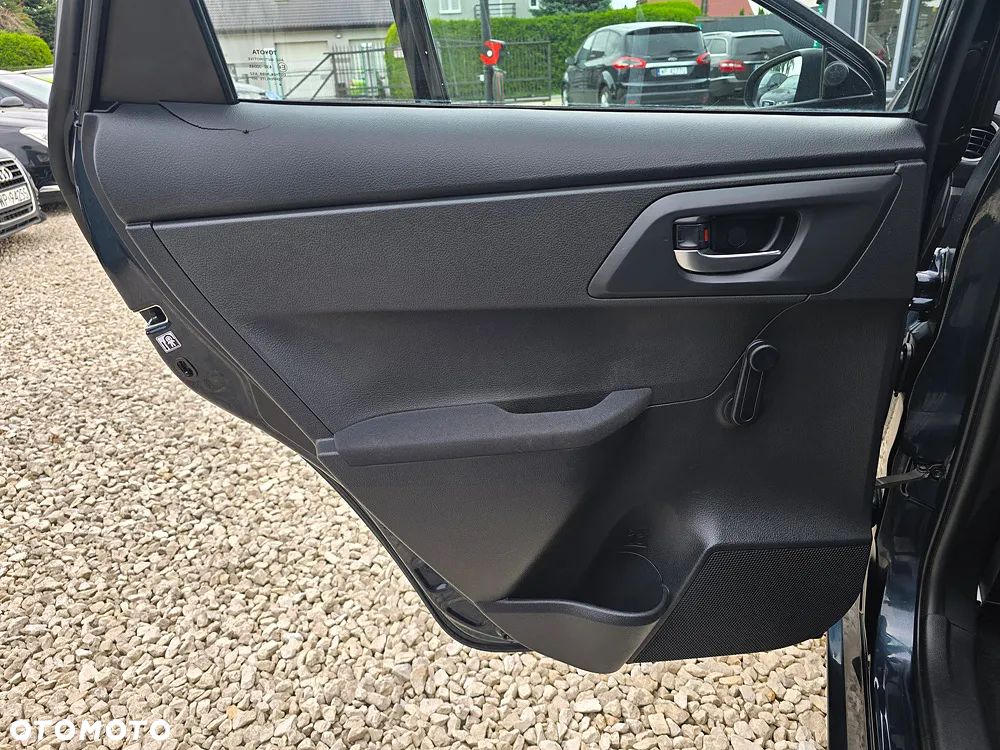 Toyota Auris 1.33 Dual-VVT-i Comfort - 17