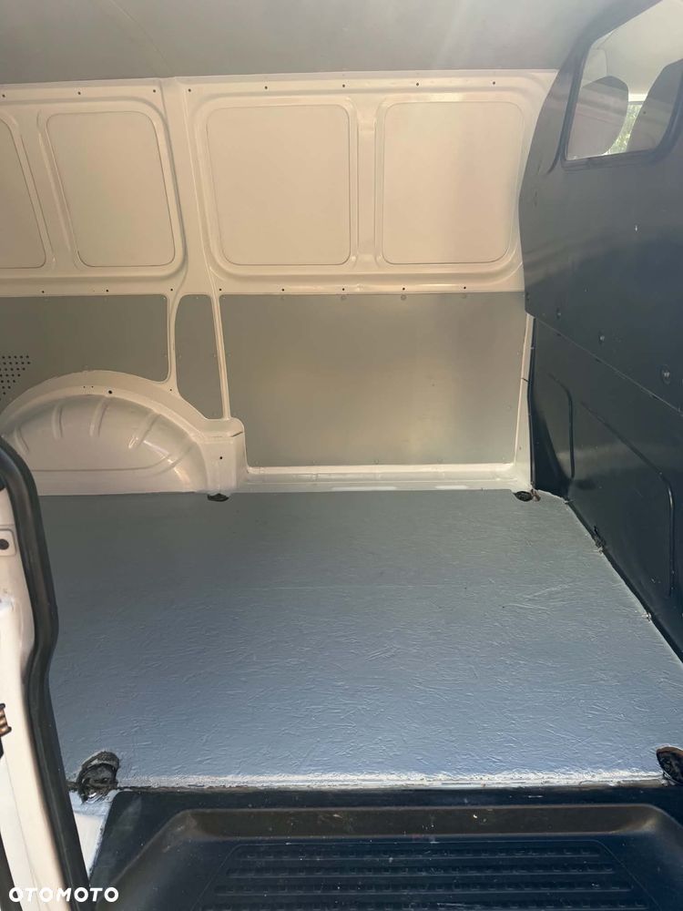 Volkswagen Transporter Standard - 15
