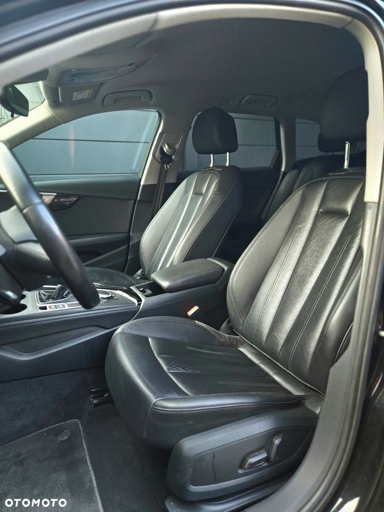 Audi A4 Avant - 22