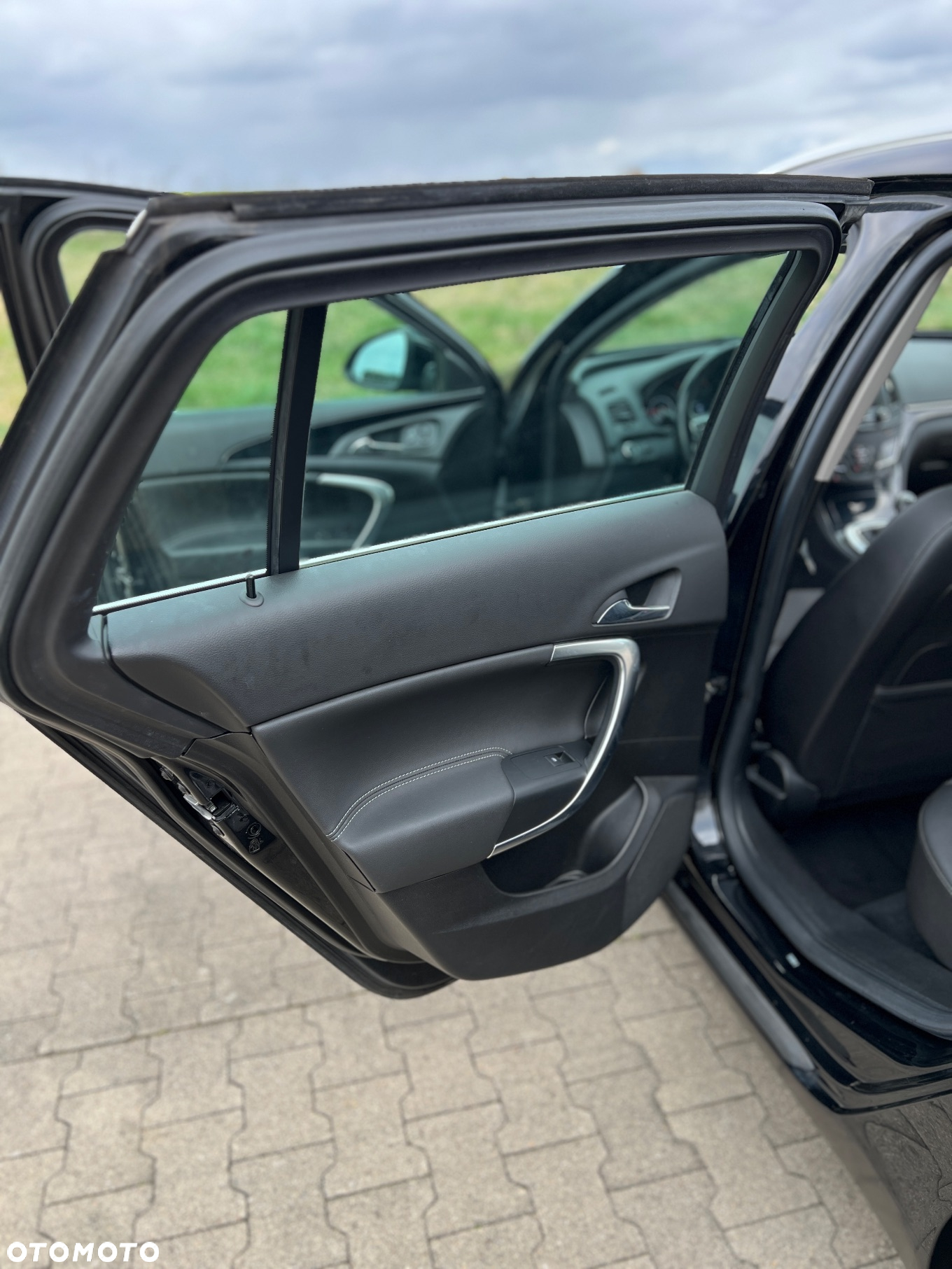 Opel Insignia 2.0 CDTI Sports Tourer ecoFLEXStart/Stop Business Edition - 8