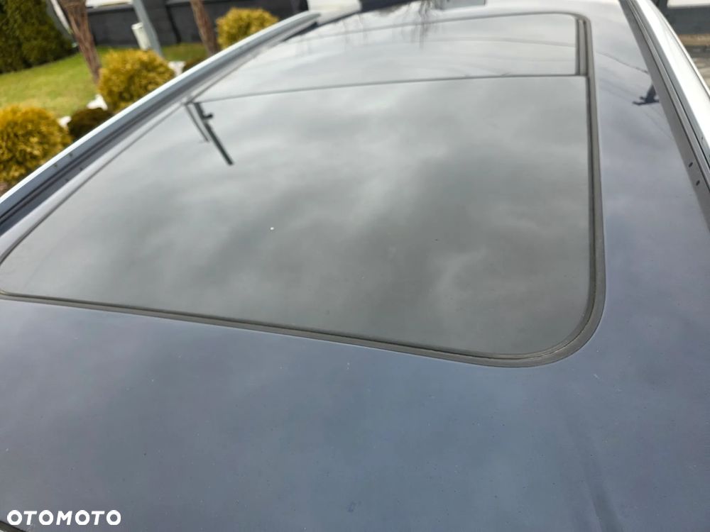 Audi A4 Avant 2.0 TDI DPF Ambiente - 18