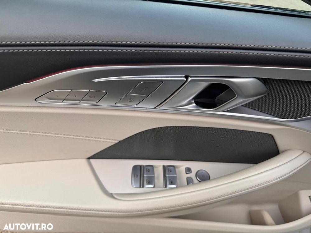 BMW Seria 8 - 13