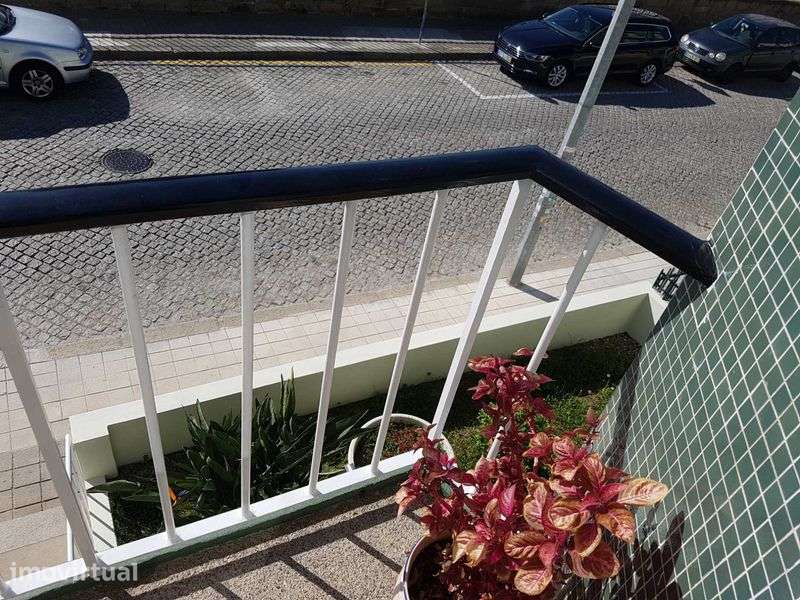 Edifício de Apartamentos - Grande imagem: 3/4
