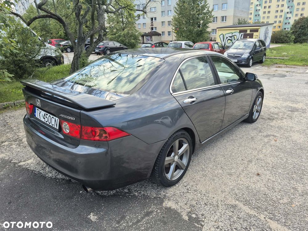 Honda Accord - 3