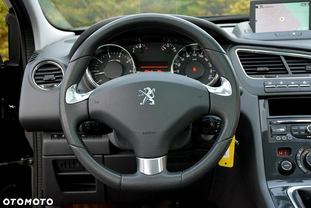 Peugeot 5008 2014