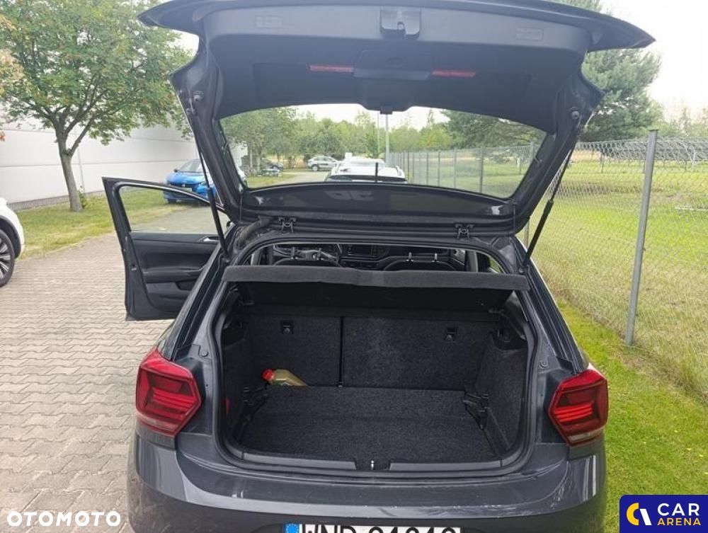 Volkswagen Polo - 13