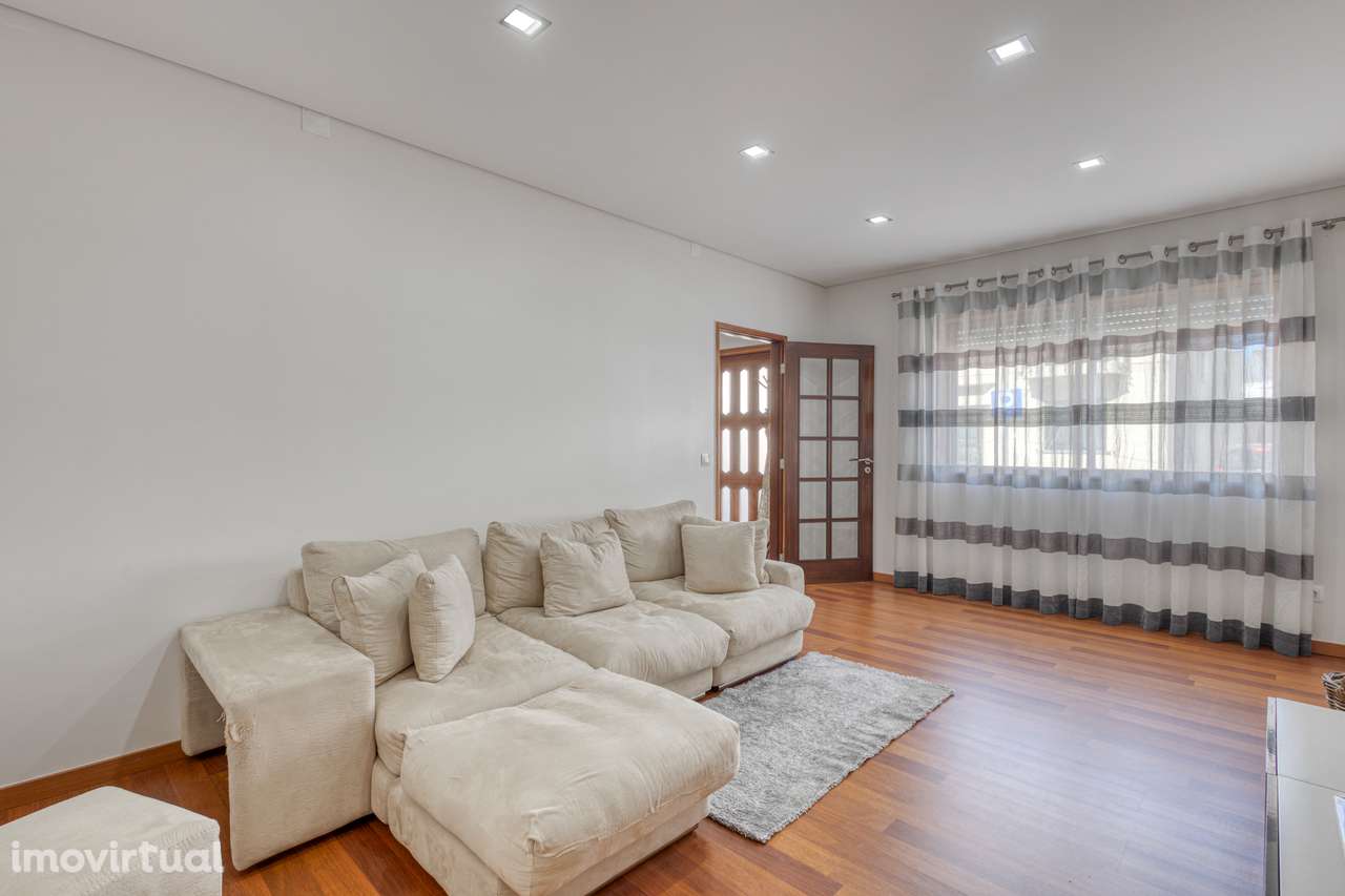 Moradia, 197 m², Custóias, Leça do Balio e Guifões - Grande imagem: 4/25