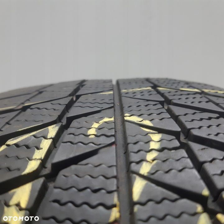 Bridgestone Blizzak LM001 205/60/16 2017r. 7mm - 2