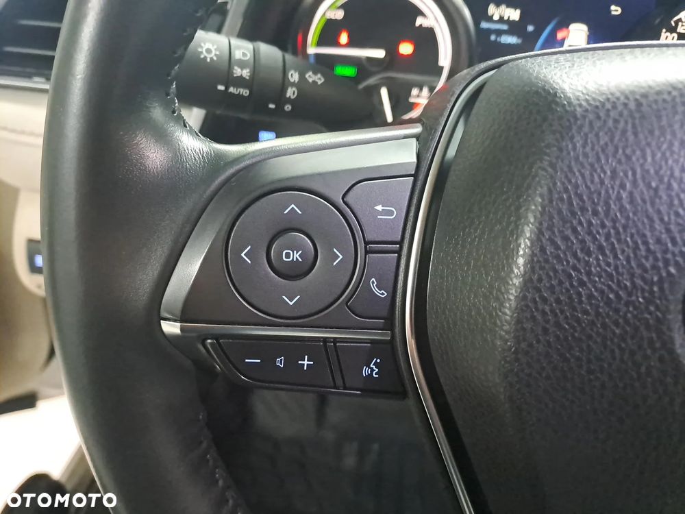 Toyota Camry 2.5 Hybrid Executive CVT - 20