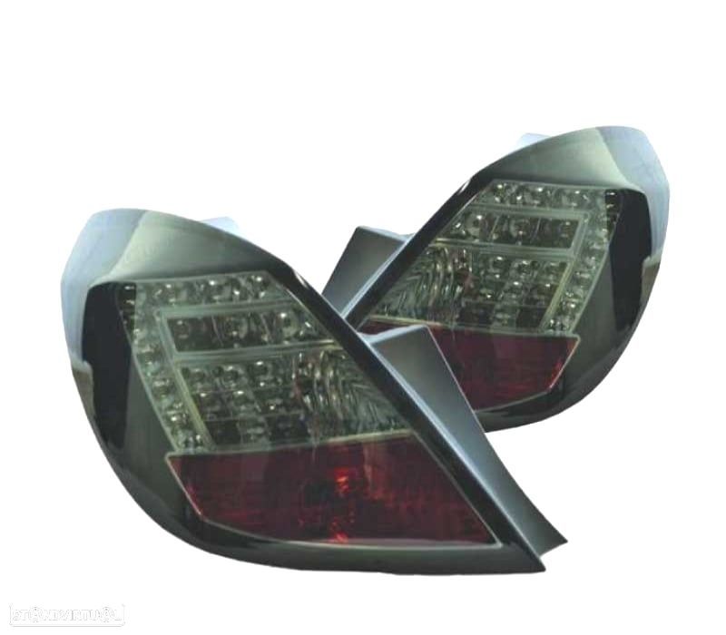 FAROLINS TRASEIROS LED OPEL CORSA D 06-11 CROMADO ESCURECIDO - 1