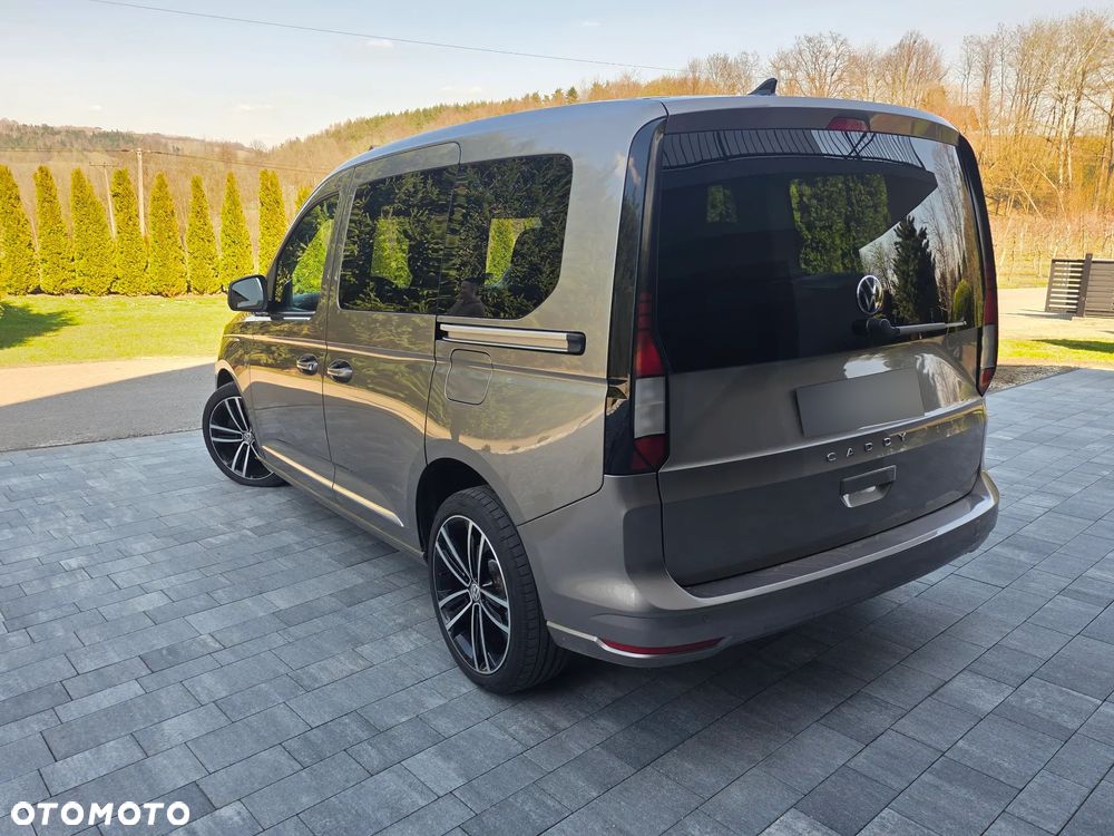 Volkswagen Caddy 2.0 TDI DSG - 11