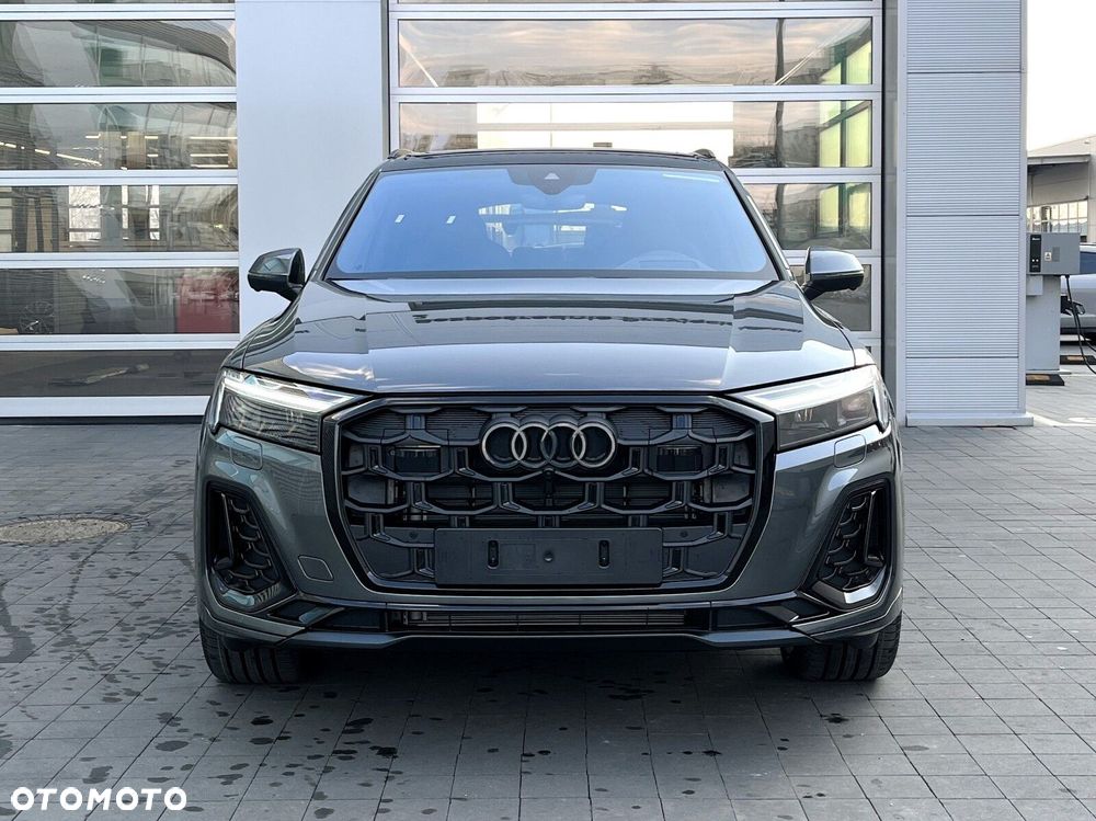 Audi Q7 - 10