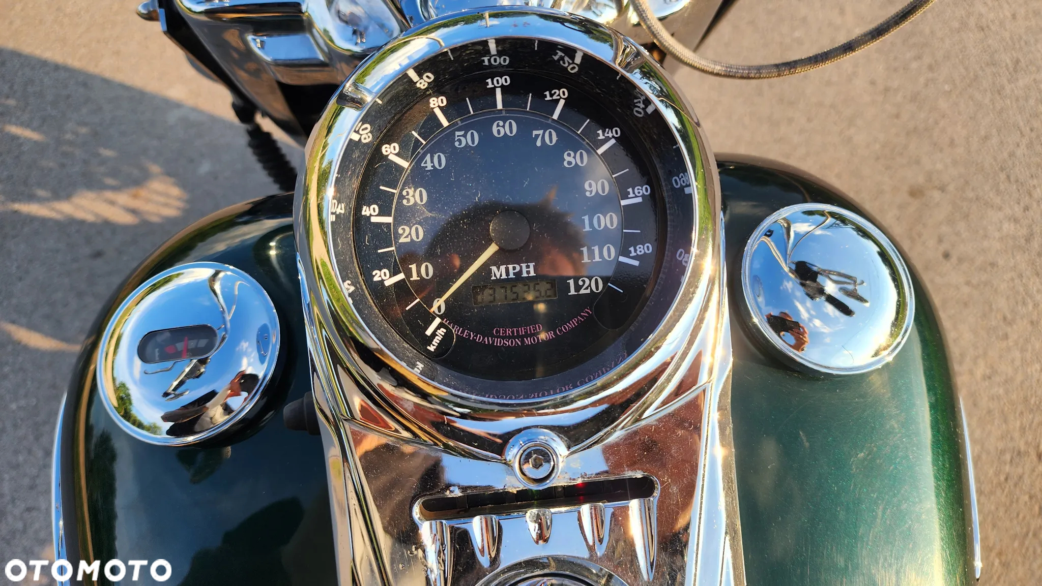 Harley-Davidson Touring Road King - 13