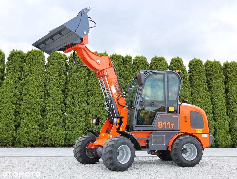 Inny NOWA ładowarka przegubowa teleskopowa TORQMATIK 811T - 11