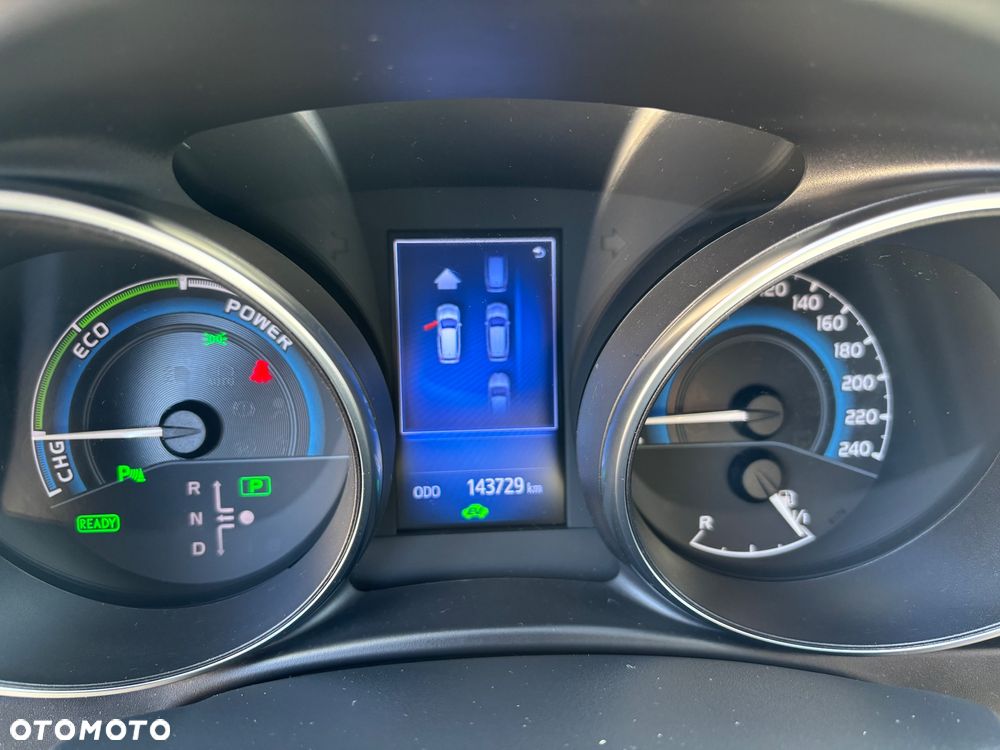 Toyota Auris Hybrid 135 Prestige - 35