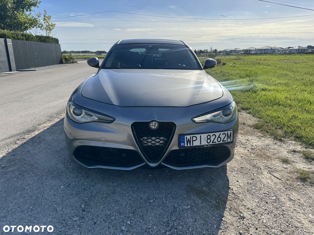Alfa Romeo Giulia - 2