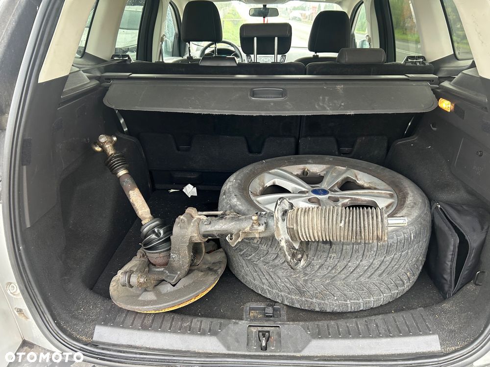 Ford Kuga - 23