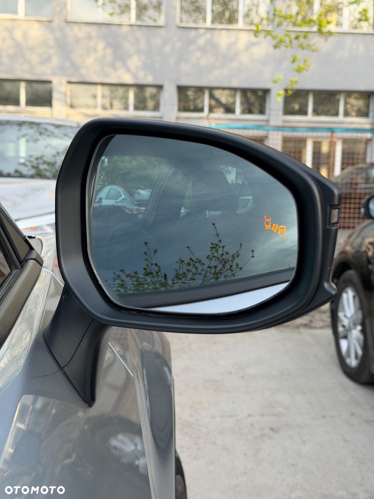 Toyota C-HR Business-Edition - 16