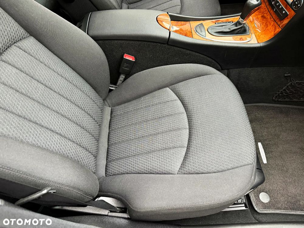 Mercedes-Benz Klasa E - 34