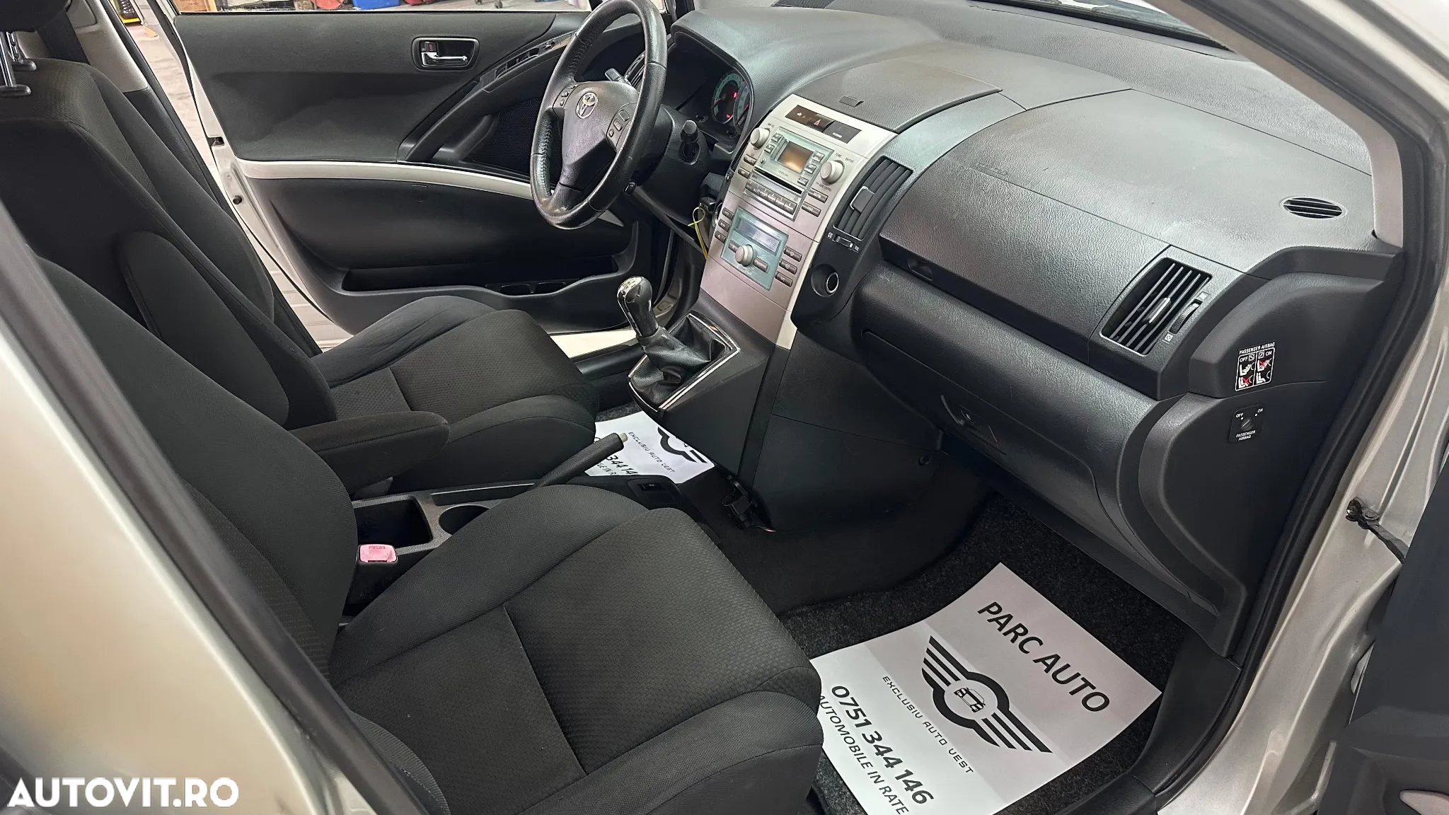 Toyota Corolla Verso 1.8 Sol - 7